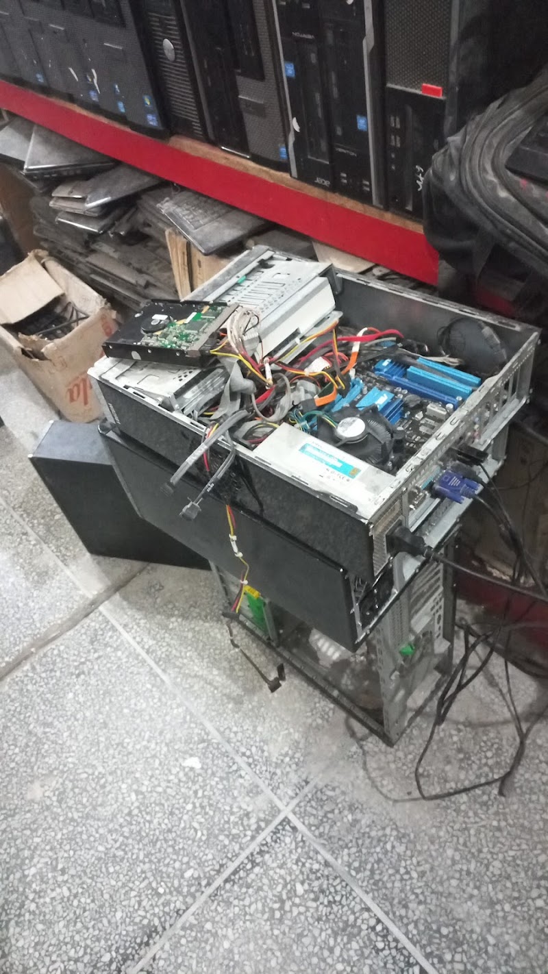Micro Computer in Dera Ghazi Khan, Punjab