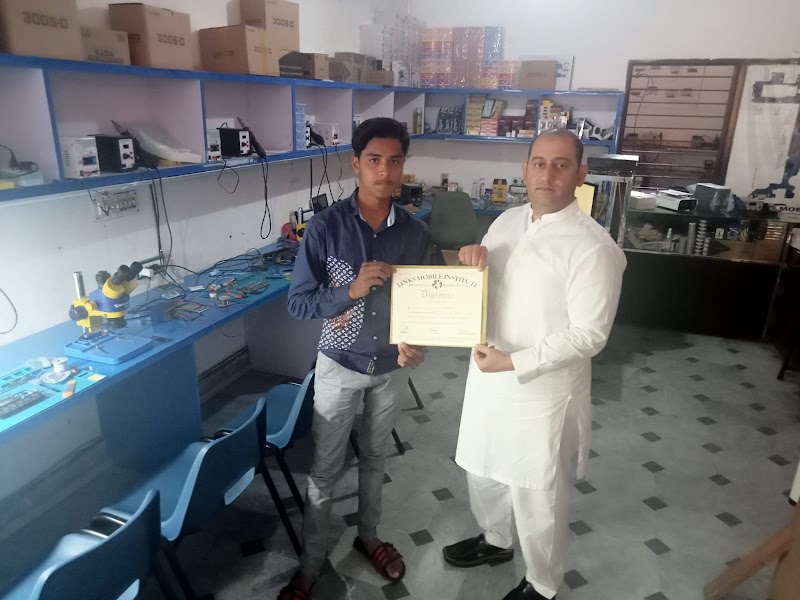 Links Mobile Repairing Institute in Gujranwala, Punjab
