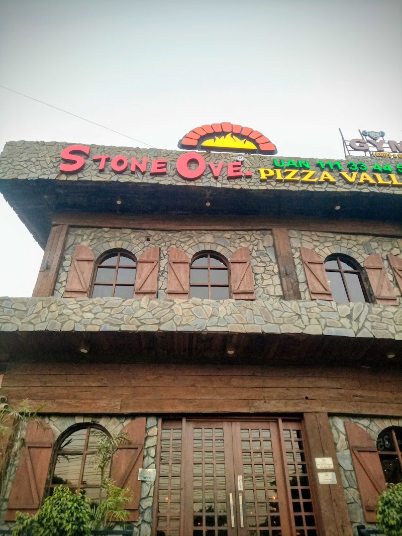 Stone Ove Pizza Valley in Gujranwala, Punjab