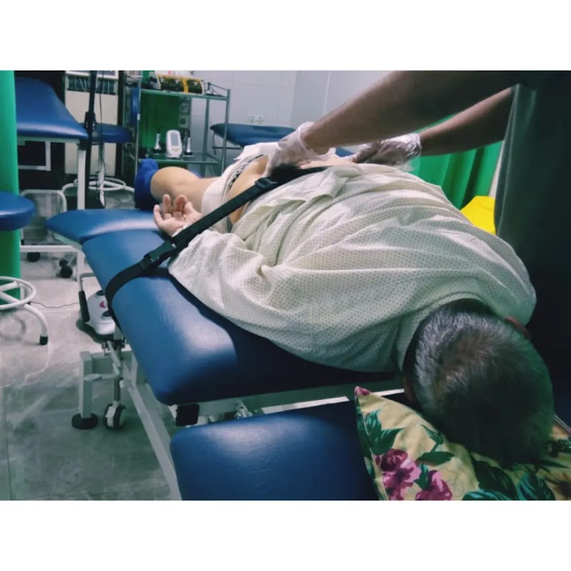 Recovery healthcare clinic (Chiropractor Physiotherapy (Hijama) cupping therapy pain management Rehabilitation Slimming) in Faisalabad, Punjab