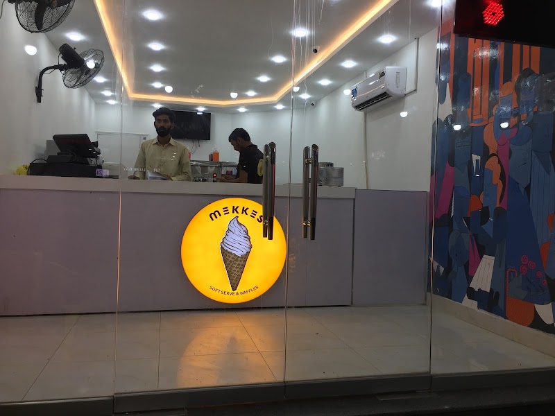 IsmaiL Soft Serves & Waffles in Bahawalnagar, Punjab