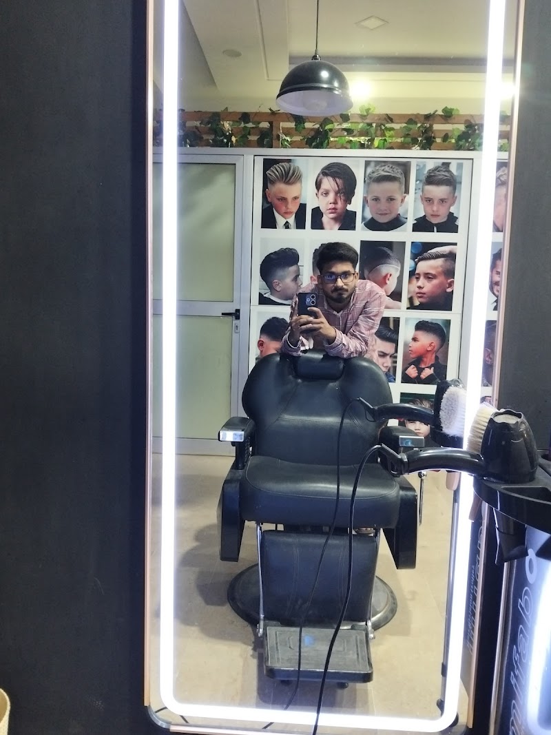Revive Beauty Salon - Gujrat Branch in Gujrat, Punjab