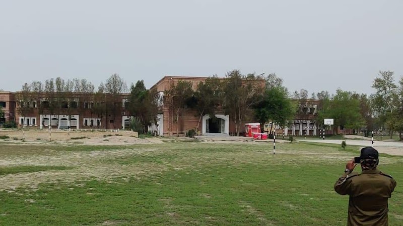 Punjab Danish Schools, Dera Ghazi Khan in Dera Ghazi Khan, Punjab