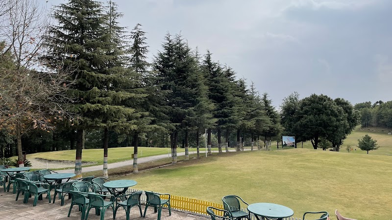 Chinar Golf Club in بھوربن, پنجاب