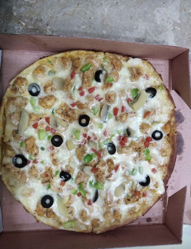 Delco Pizza - ڈیلکو پیزا in Mandi Bahauddin, Punjab