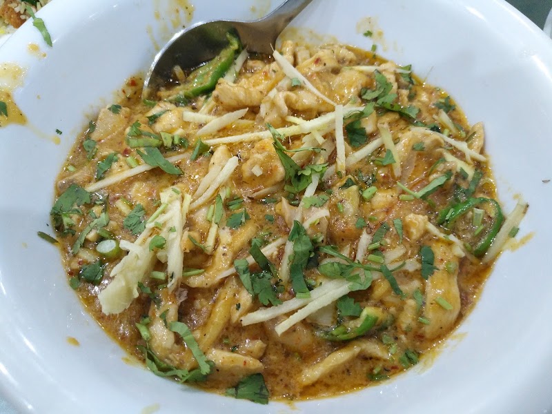 Al-Farooq Food Café, Arif Town in Bahawalpur, Punjab