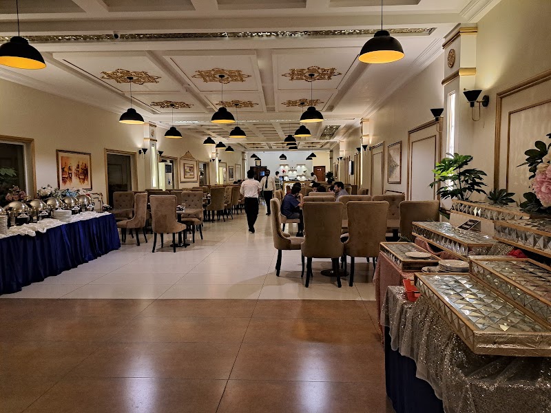 La Serre Restaurant Bahawalpur in Bahawalpur, Punjab