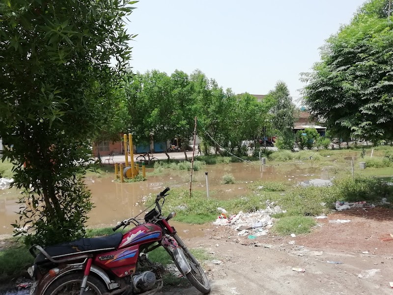 Imported items shop in Jhang, Punjab