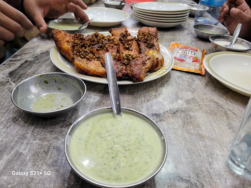 Javed Fish Corner in Kasur, Punjab