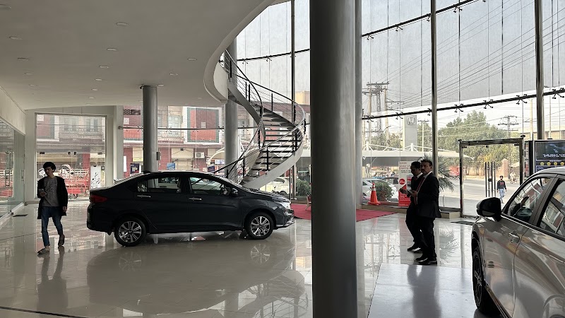 Honda Chenab (Green View Motors Pvt. Ltd.) in Faisalabad, Punjab
