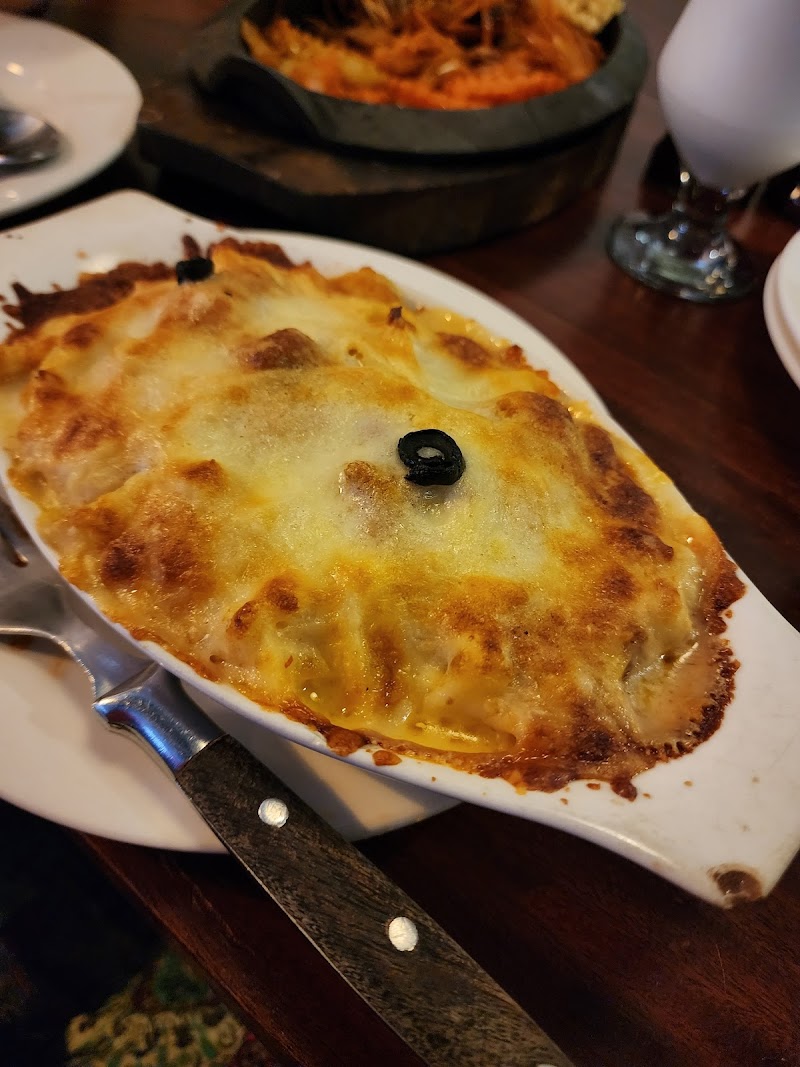 Malee's Cafe & Bakers in Gujranwala, Punjab