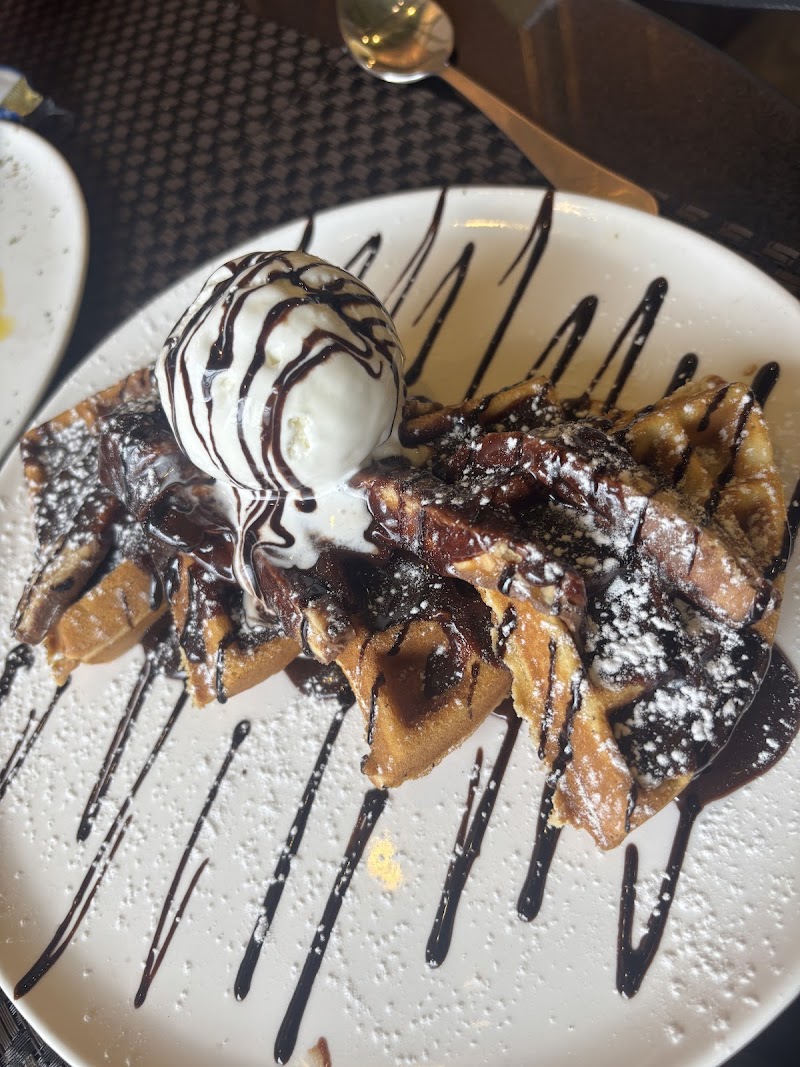 Eggcellent Resturant & Cafe in Faisalabad, Punjab