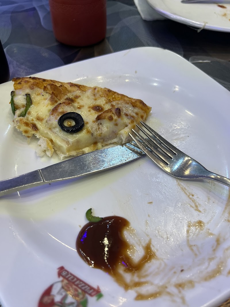 The Pizza Club in Phalia, Punjab