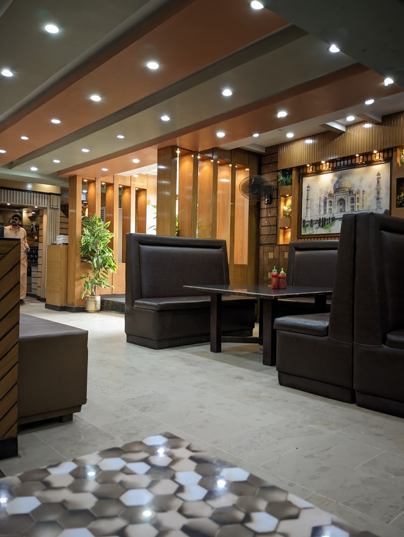 Delco Pizza - ڈیلکو پیزا in Mandi Bahauddin, Punjab