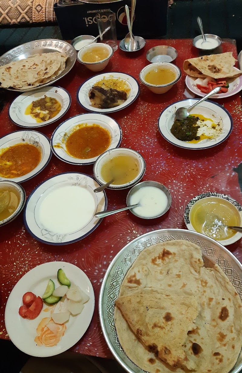 Shalimar Hotel in Dera Ghazi Khan, Punjab