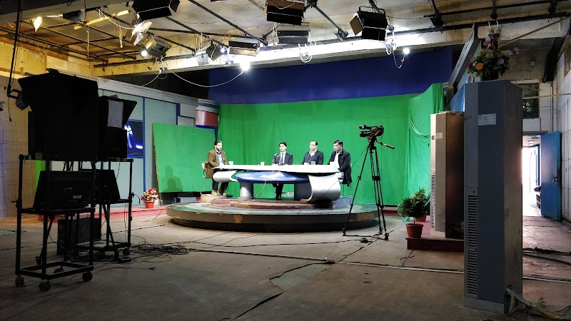 Royal News in Lahore, Punjab