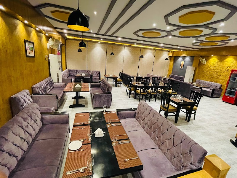 ROYAL CUISINE THE FAMILY RESTAURANT in Sialkot, Punjab