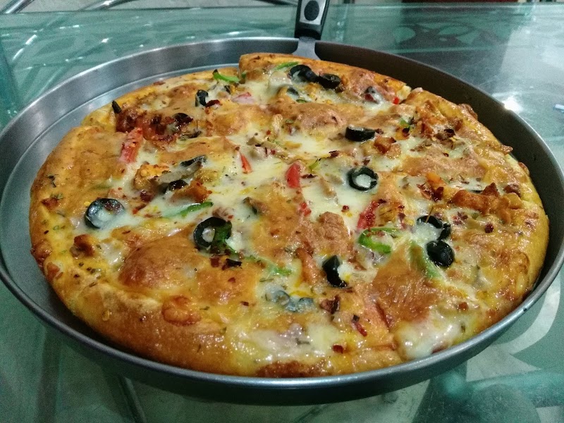 Italian Pizza in Wah, Punjab