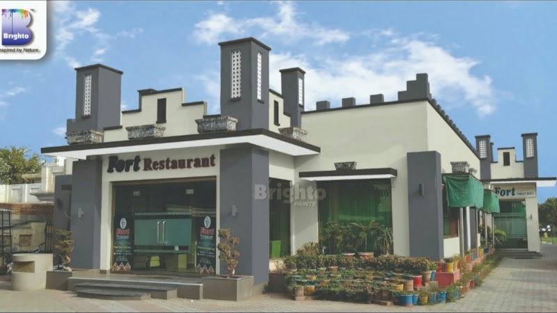 Fort Restaurant in Khanewal, Punjab