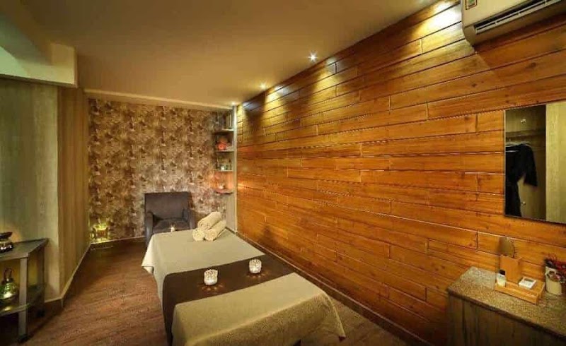 Care Spa|Dha massage center lahore in Lahore, Punjab