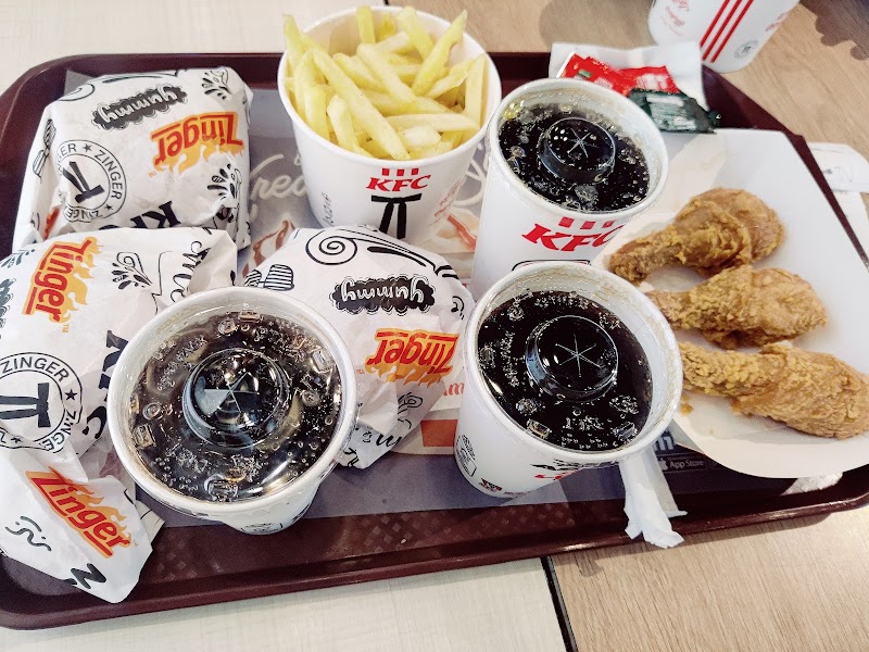 KFC - Gujranwala Trust Plaza in Gujranwala, Punjab