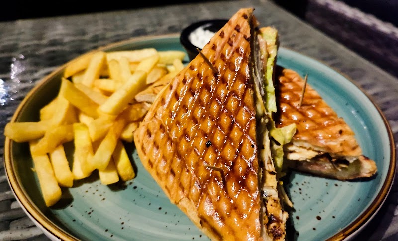 Second Cup, GT Road Gujrat in Gujrat, Punjab