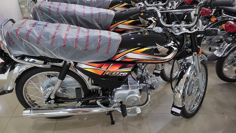 Honda City Service center Ped Puli in Sialkot, Punjab