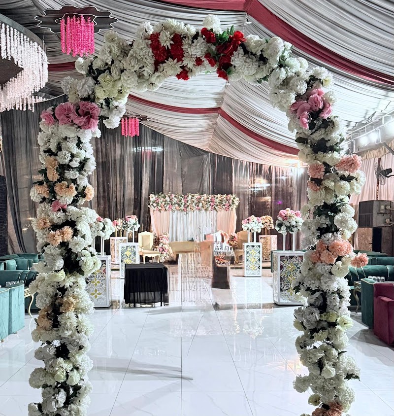 Royal Sheesh Mahal Family Restaurant in Okara, Punjab