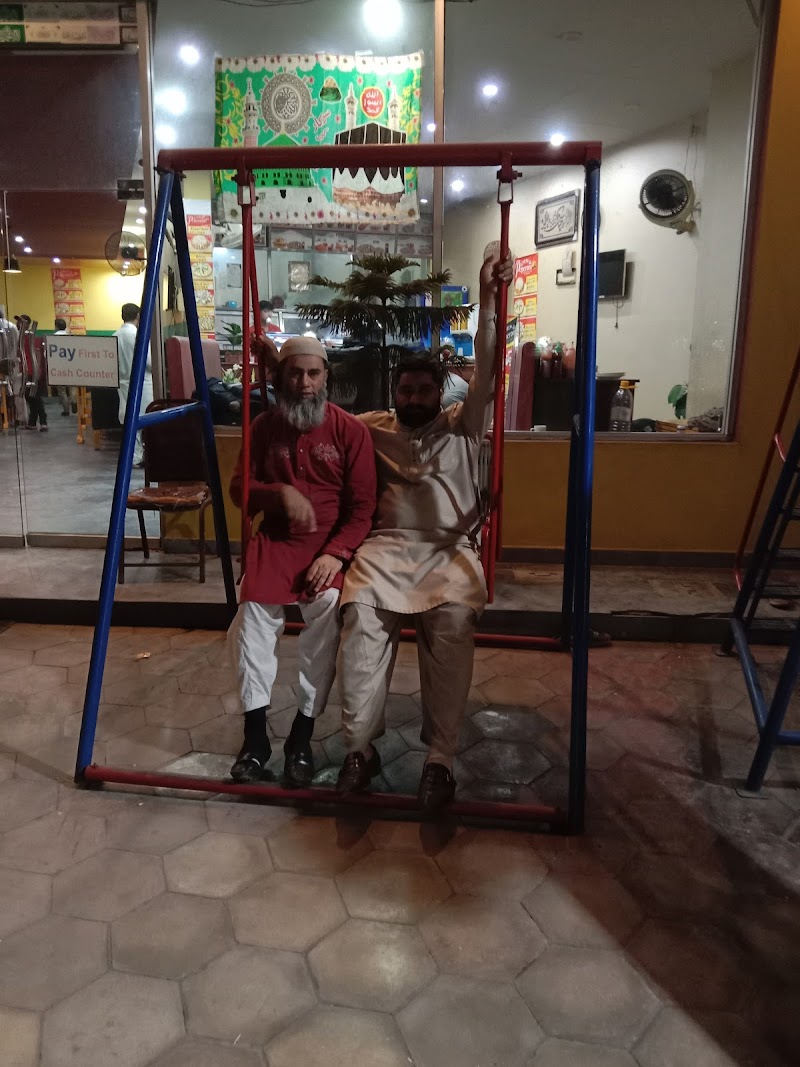 Peperoni Restaurant in Sheikhupura, Punjab