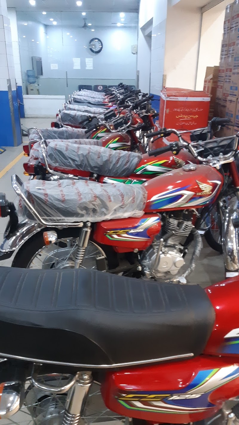 Honda Center in Faisalabad, Punjab