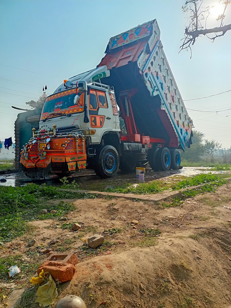 pull 111 sargodha kashif stone market in Chak 111 Sb, Punjab