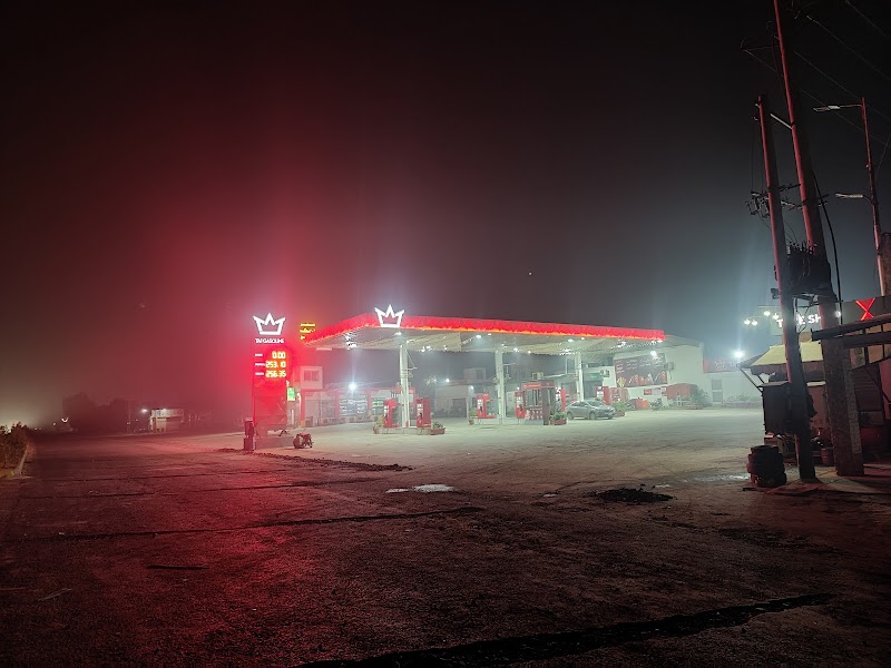 Umer Filling Station (TAJ-145) in Sahiwal, Punjab