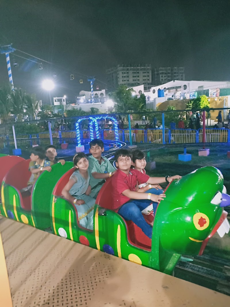 MIRPURKHAS ALL PUBLIC ENTERTAINMENT PARK in Mirpur Khas, Sindh