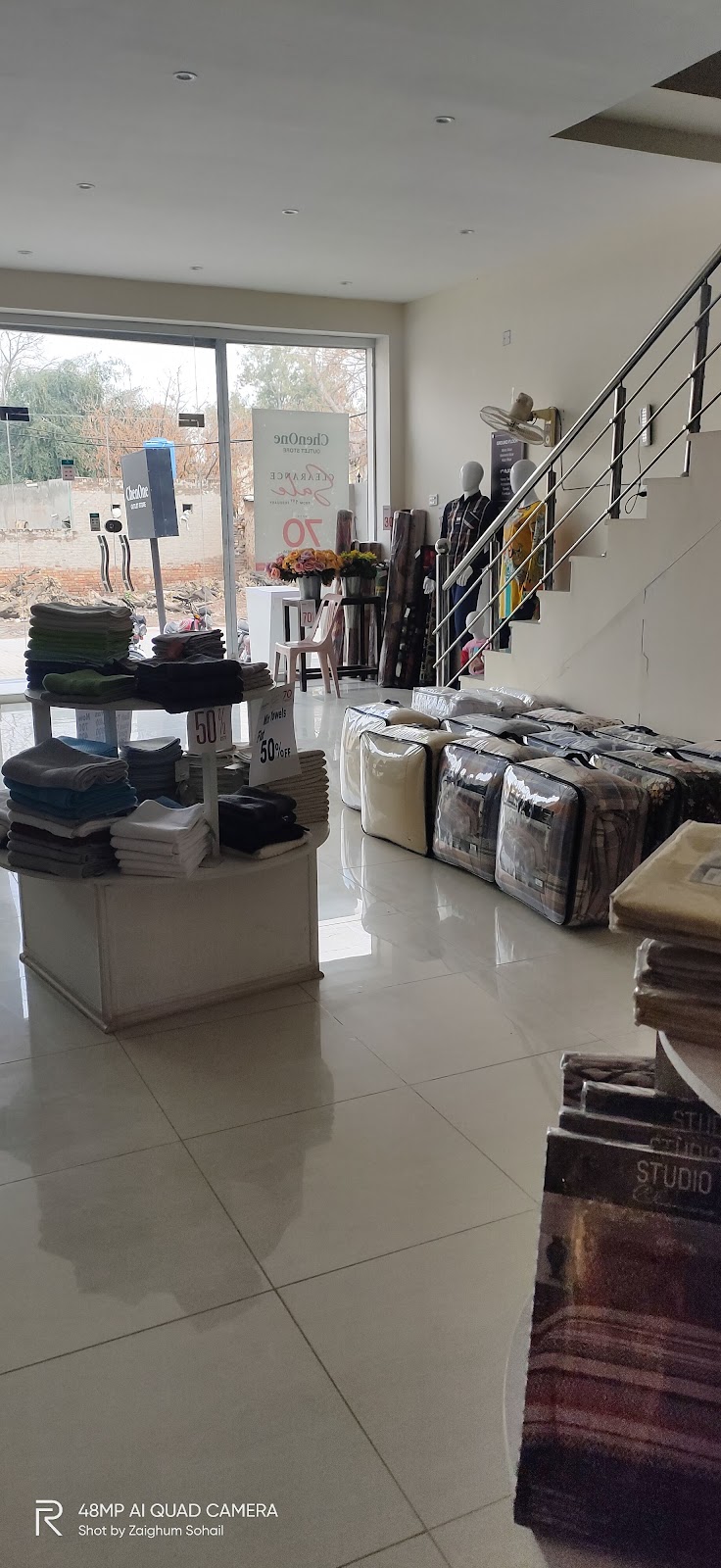 Chenone outlet in Toba Tek Singh, Punjab