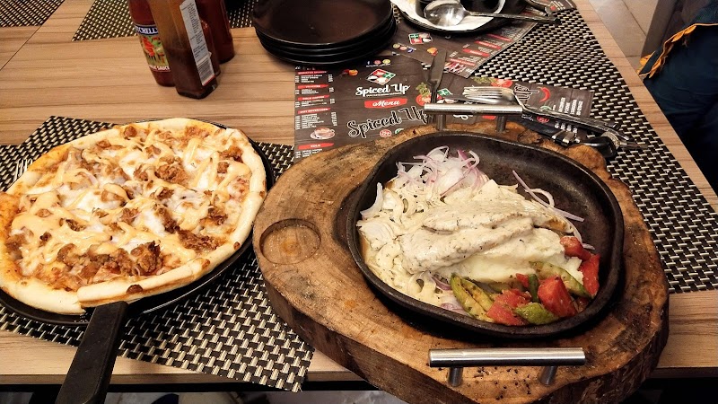 EAT ONN FOOD COURT in Sargodha, Punjab