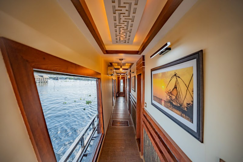 Alleppey Boat House | Alappuzha | Alleppey Houseboat | Kerala in Chennamkary, KL