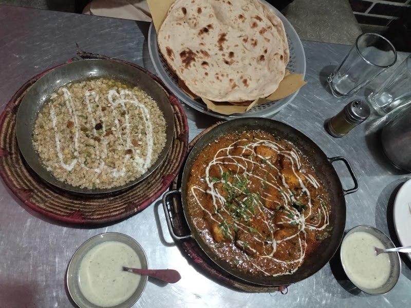 Tayyba Restaurant& Bar B Q&Fish Fry in Toba Tek Singh, Punjab