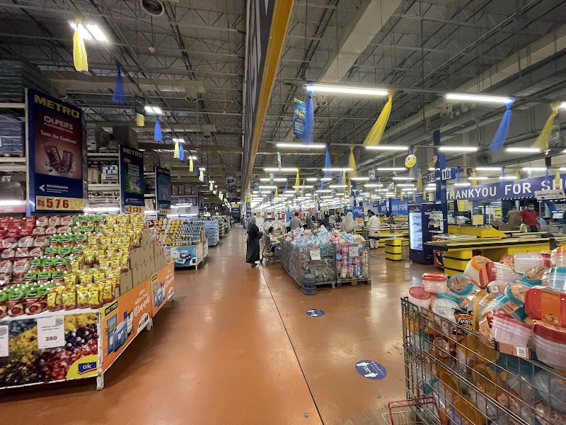 METRO Faisalabad Store in Faisalabad, Punjab