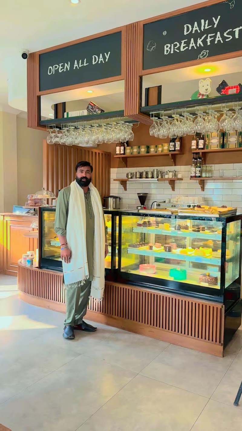 English Tea House in Gujranwala, Punjab