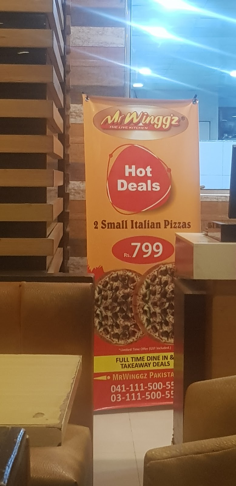 Mr.Wingg'z Mandi Bahadudin in Mandi Bahauddin, Punjab