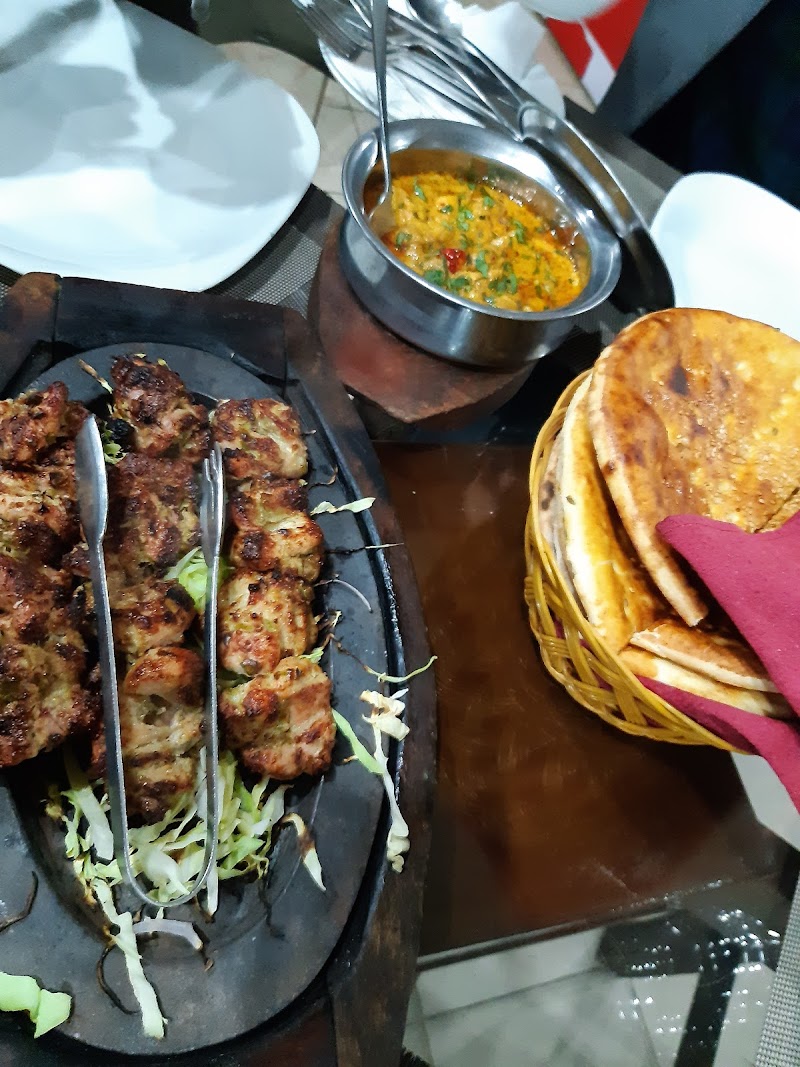 Smart Cook in Bahawalnagar, Punjab