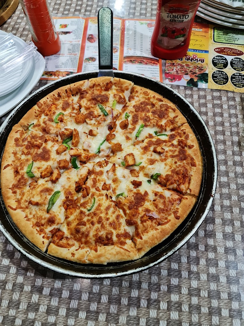 Bright Day Fried Chicken And Pizza in Jhang, Punjab