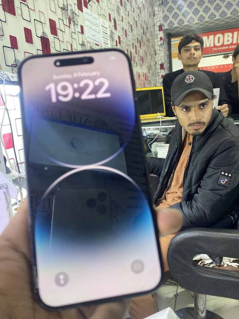 ATIF LINKS Professional Mobile Repairing Lab (iPhone Specialist) in Gujranwala, Punjab