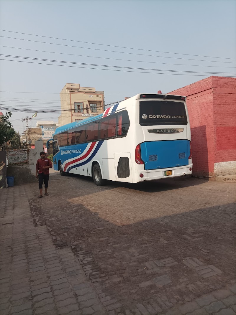 Daewoo Express Bus Okara in Okara, Punjab