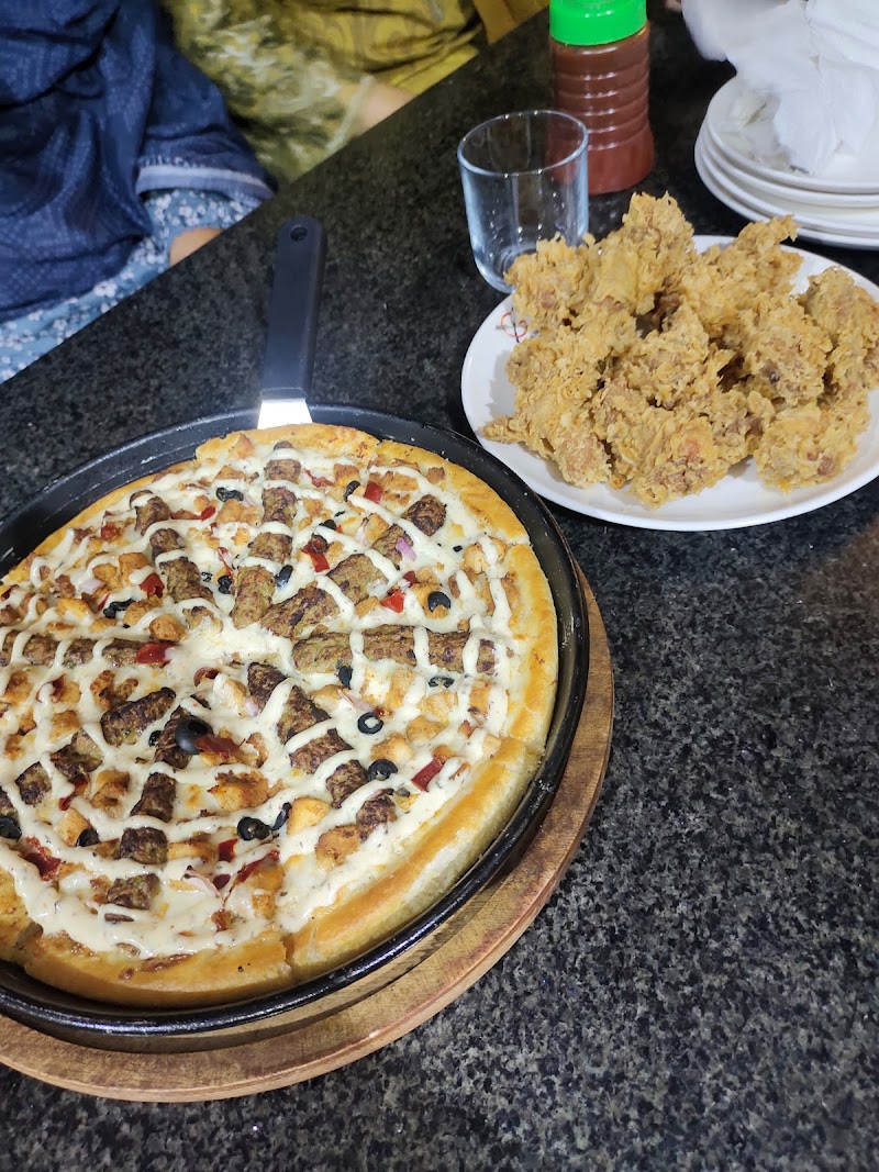 Grand Shinwari Restaurant in Chak 282 Jb, Punjab