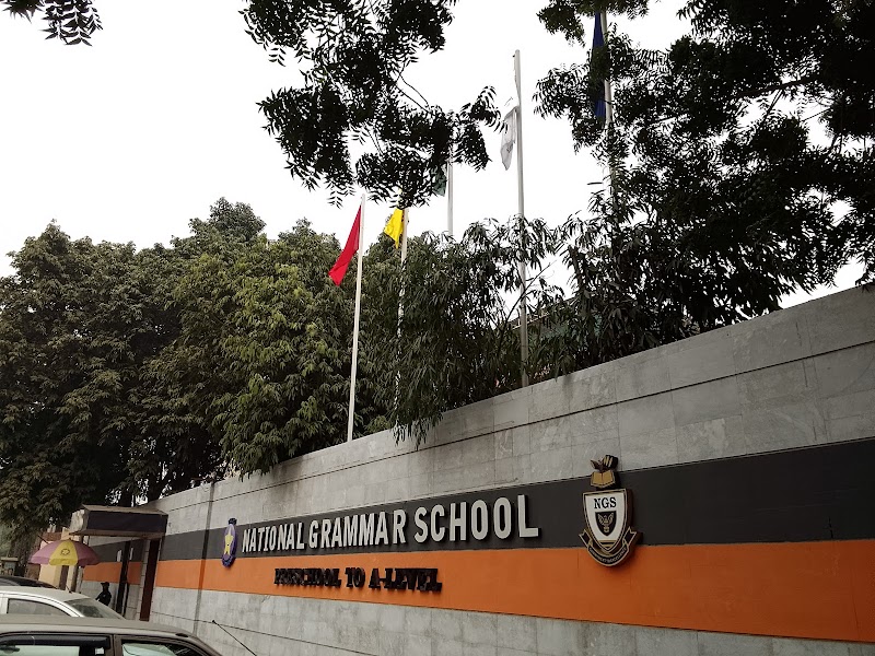 National Grammar School in لاہور, پنجاب