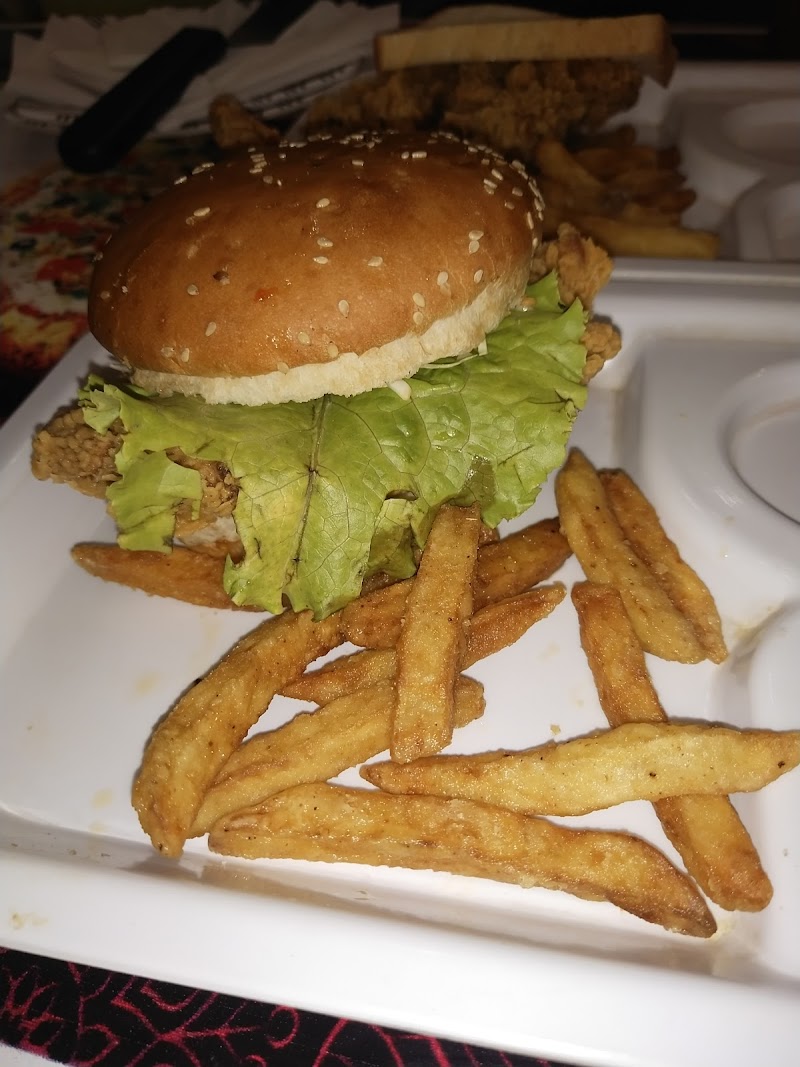 One Ten Pizza 1st Branch in Mīrpur Khās, Sindh