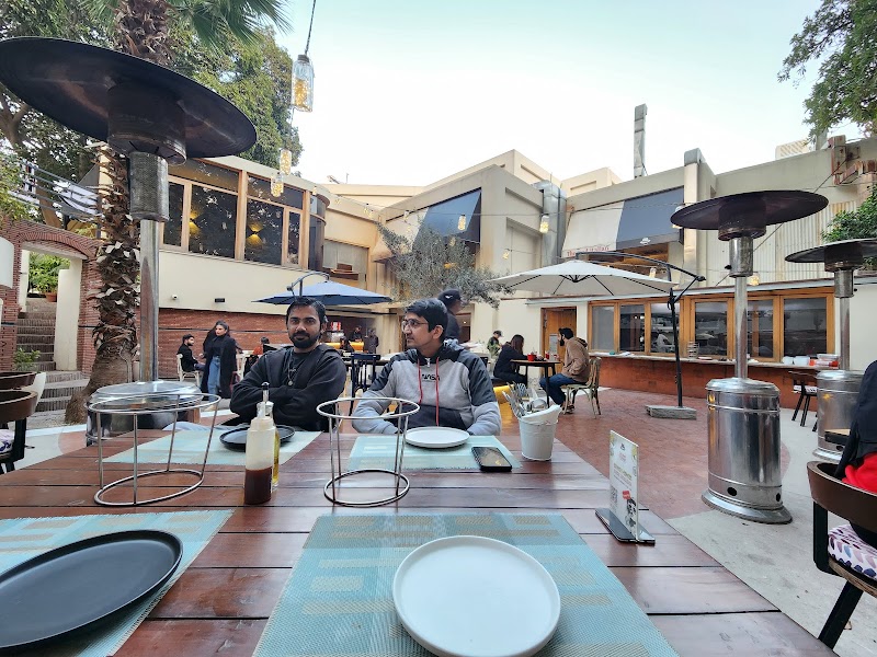 The Mad Italian Gulberg