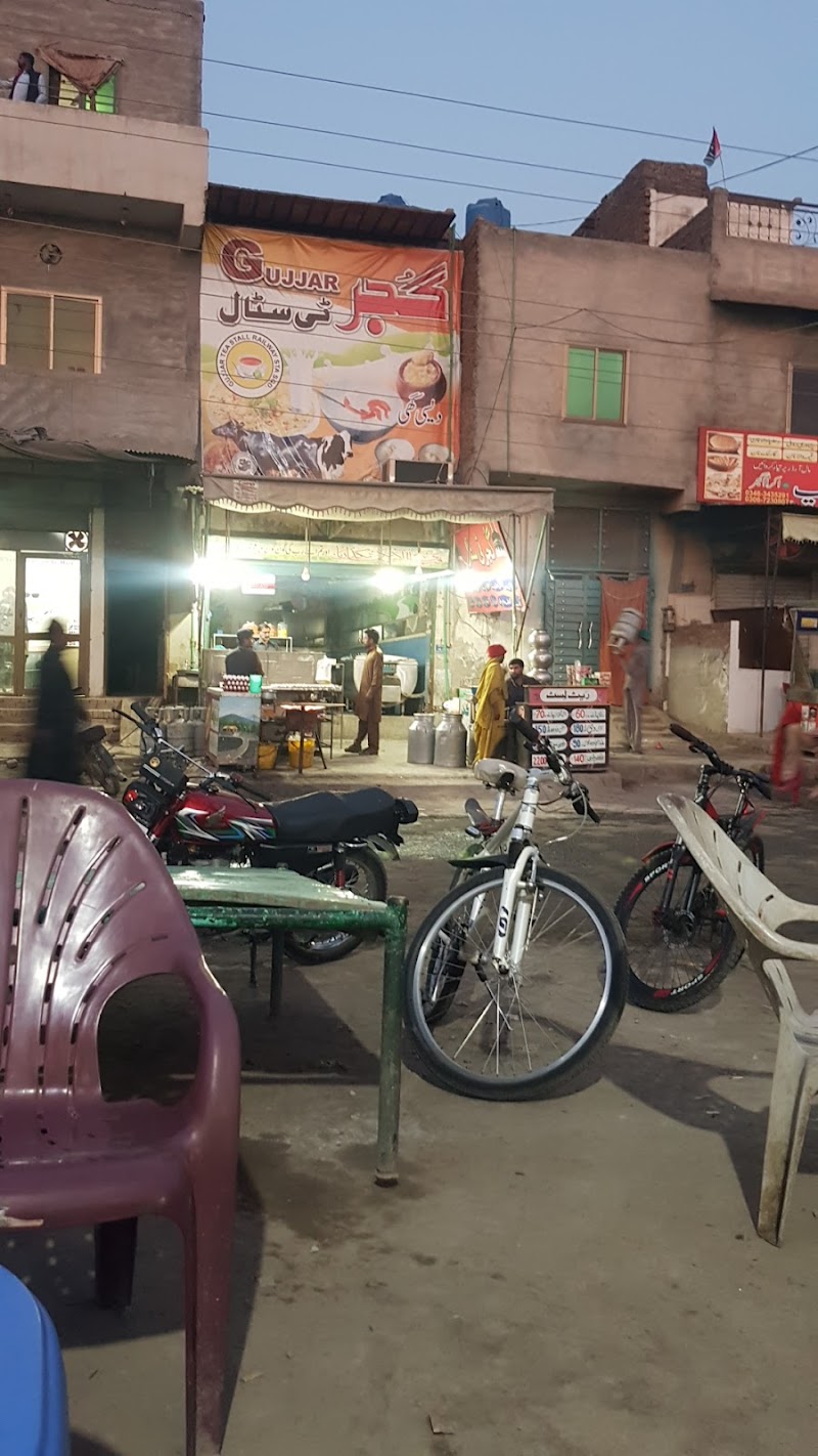 Gujjar Tea Stall in Sargodha, Punjab