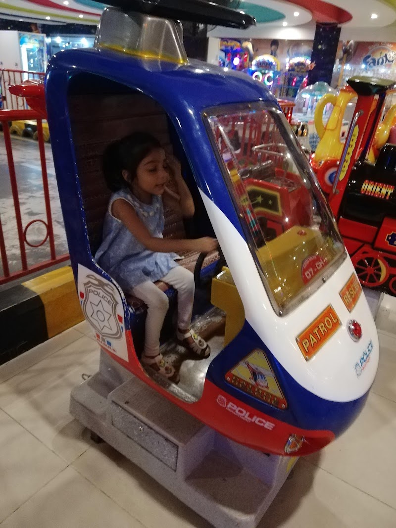 Azaan Heights Plaza in Sahiwal, Punjab
